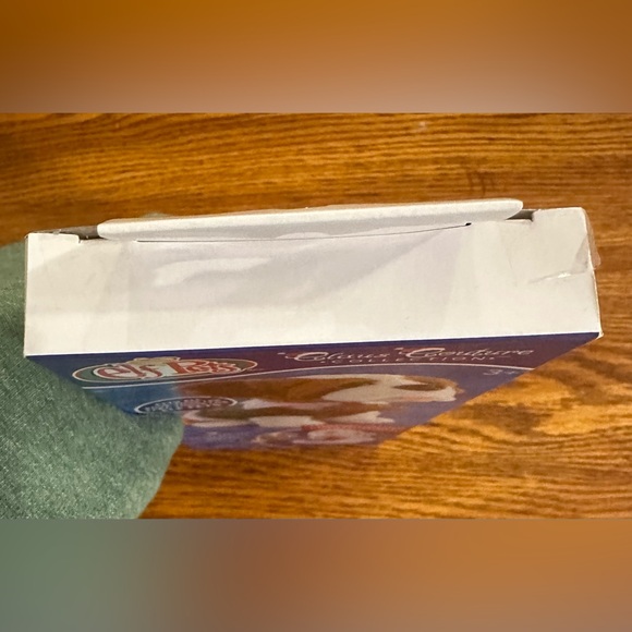 NEW The Elf on the Shelf Elf Pets Christmas Sweater Set Cozy, Reversible Sweater - Picture 4 of 5